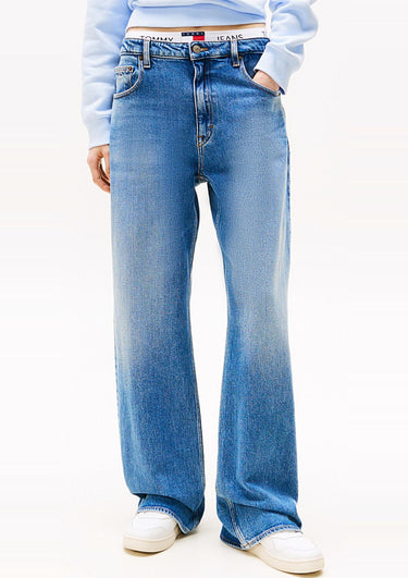 DW0DW20062 1A5 | Mia Relaxed Straight Leg Jeans mit mittelhohem Bund